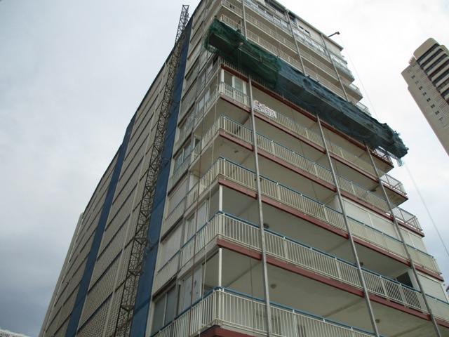reparción_fachada_edificio_copacabana_benidorm_CHKConstruccion